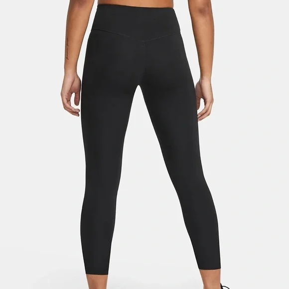 111. NWT Nike One Mid-Rise Crop Leggings - Picture 2 of 7